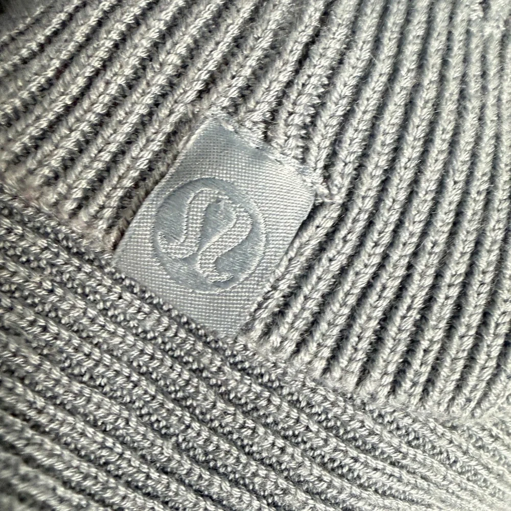 lululemon Reversible Crossover Sweater Blue Chambray Cashmere Blend Sz 12